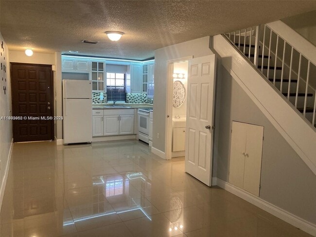 Building Photo - 12025 SW 18th St