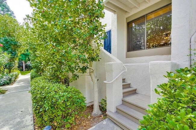 Foto del edificio - "Charming La Jolla Retreat: Cozy 2-Bedroom...