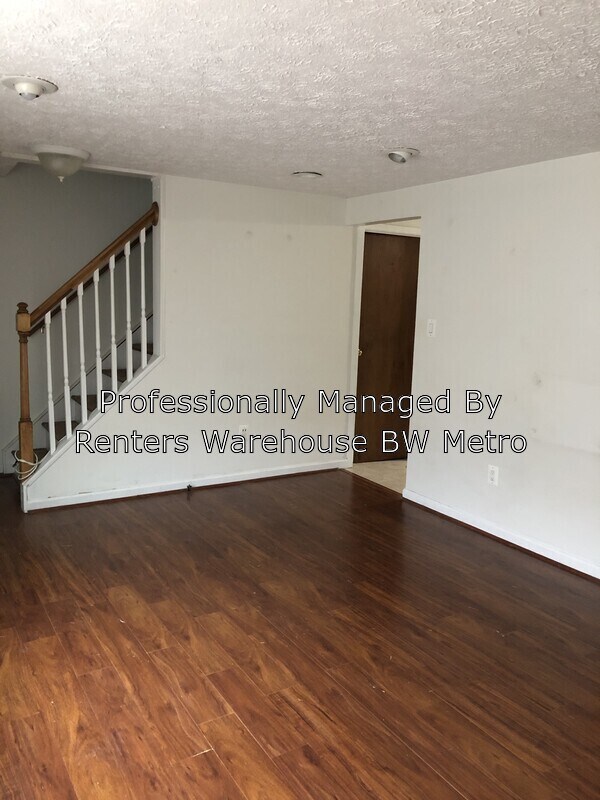 Foto del edificio - 7973 Covington Ave