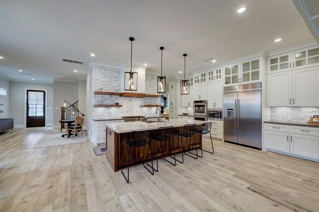 Building Photo - 1322 Caywood Ln