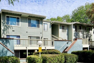 Building Photo - 3517 Birchwood Terrace