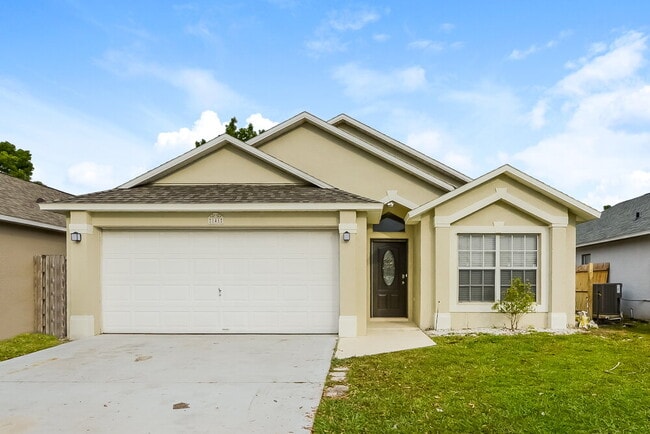 Building Photo - 141 Seville Pointe Ave