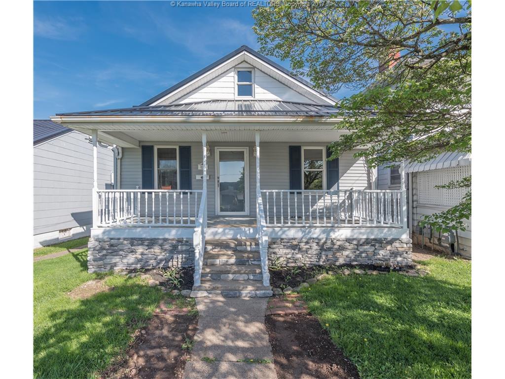 318 17th St, Dunbar, WV 25064 House Rental in Dunbar, WV