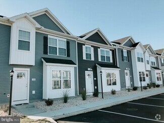 Building Photo - 260 Beechwood Wy