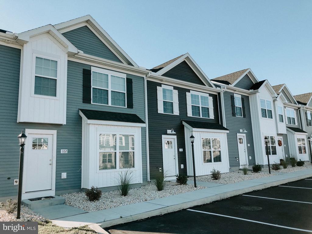 Foto principal - 240 Beechwood Wy