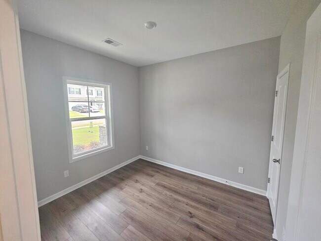 Foto del edificio - Brand New Never Lived in HOme for Rent!