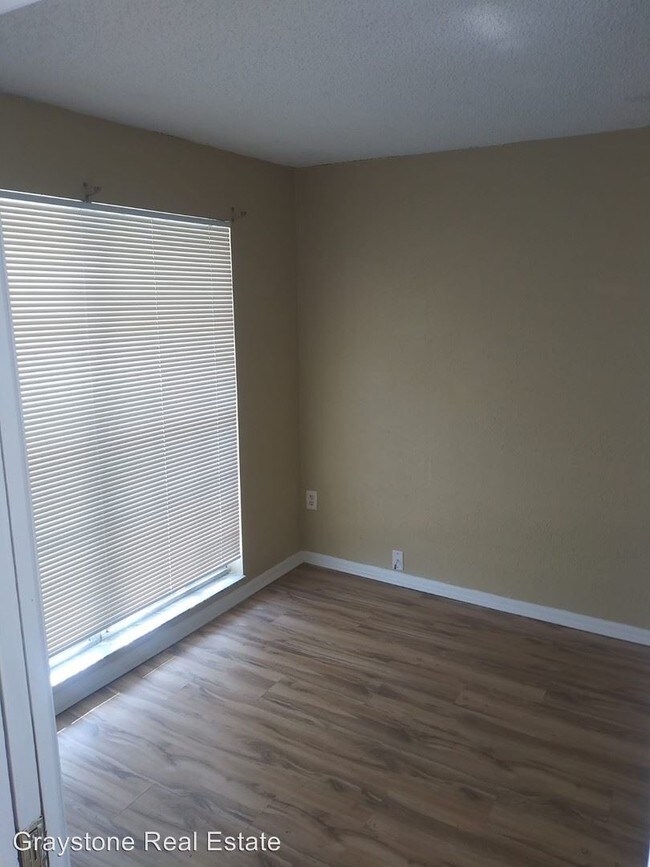 Building Photo - 3 br, 2 bath House - 3233 Lodi Drive