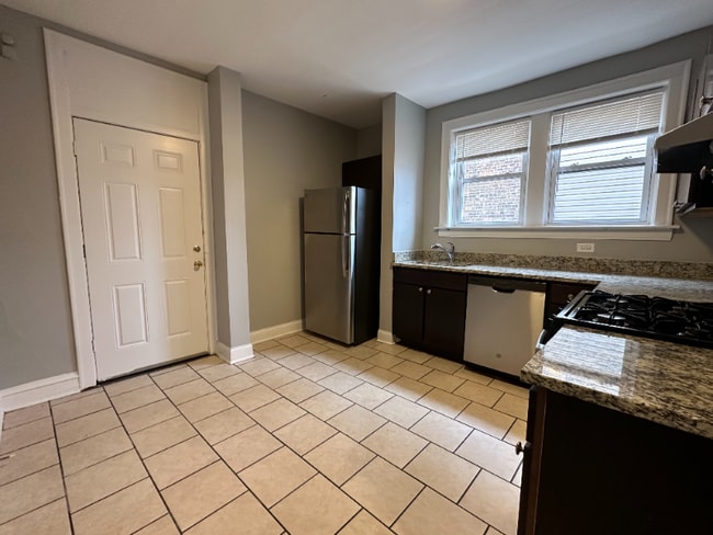 Photo - 8000 S Champlain Ave Apartment