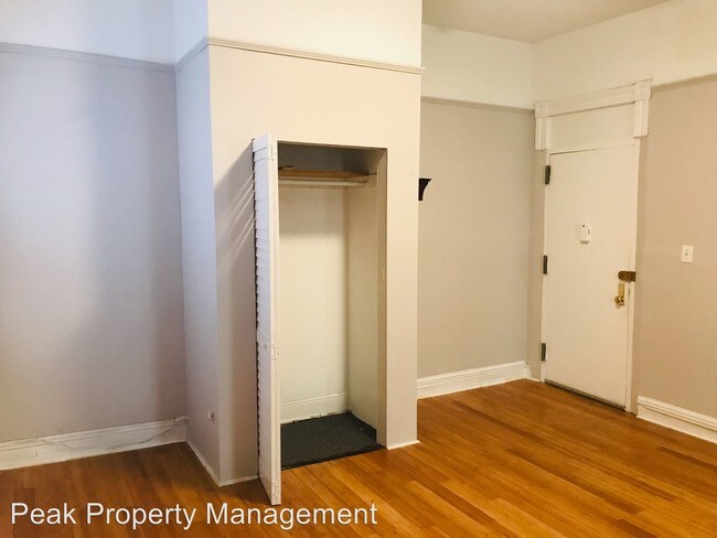 Building Photo - 1 br, 1 bath  - 209 N 3rd St 209 N 3rd St #1