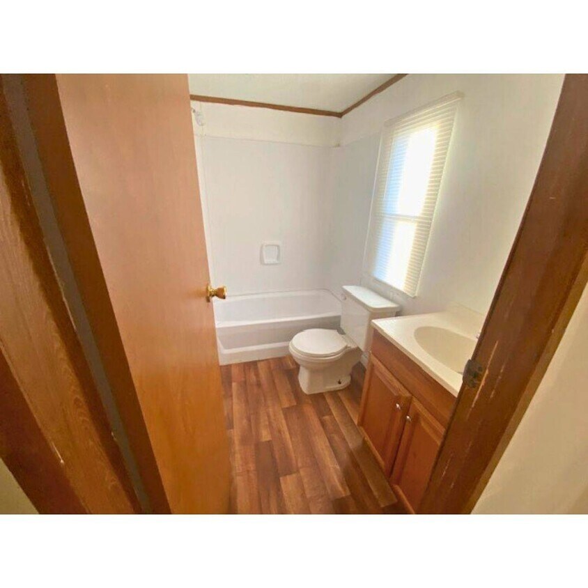 Foto del edificio - 306 Mark Rd