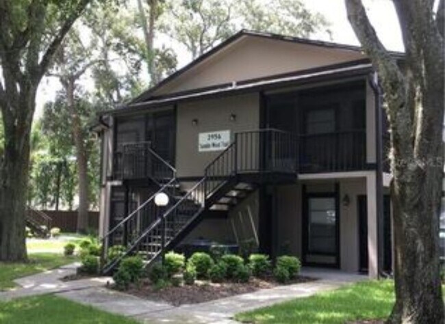 Foto del edificio - Modern One-Story Ground Floor Condo, Conve...