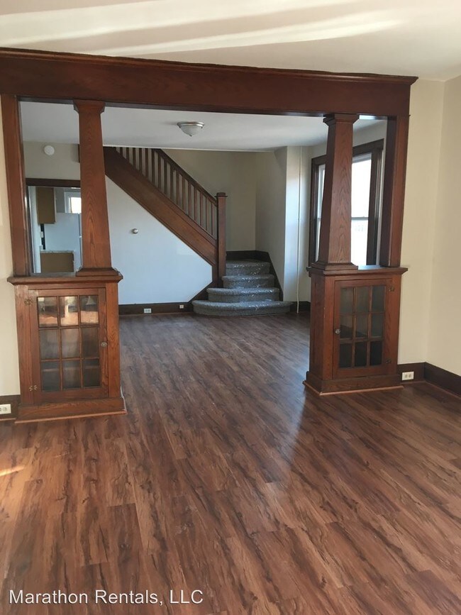 Building Photo - 3 br, 1 bath Apartment - 1531 Bridge Street