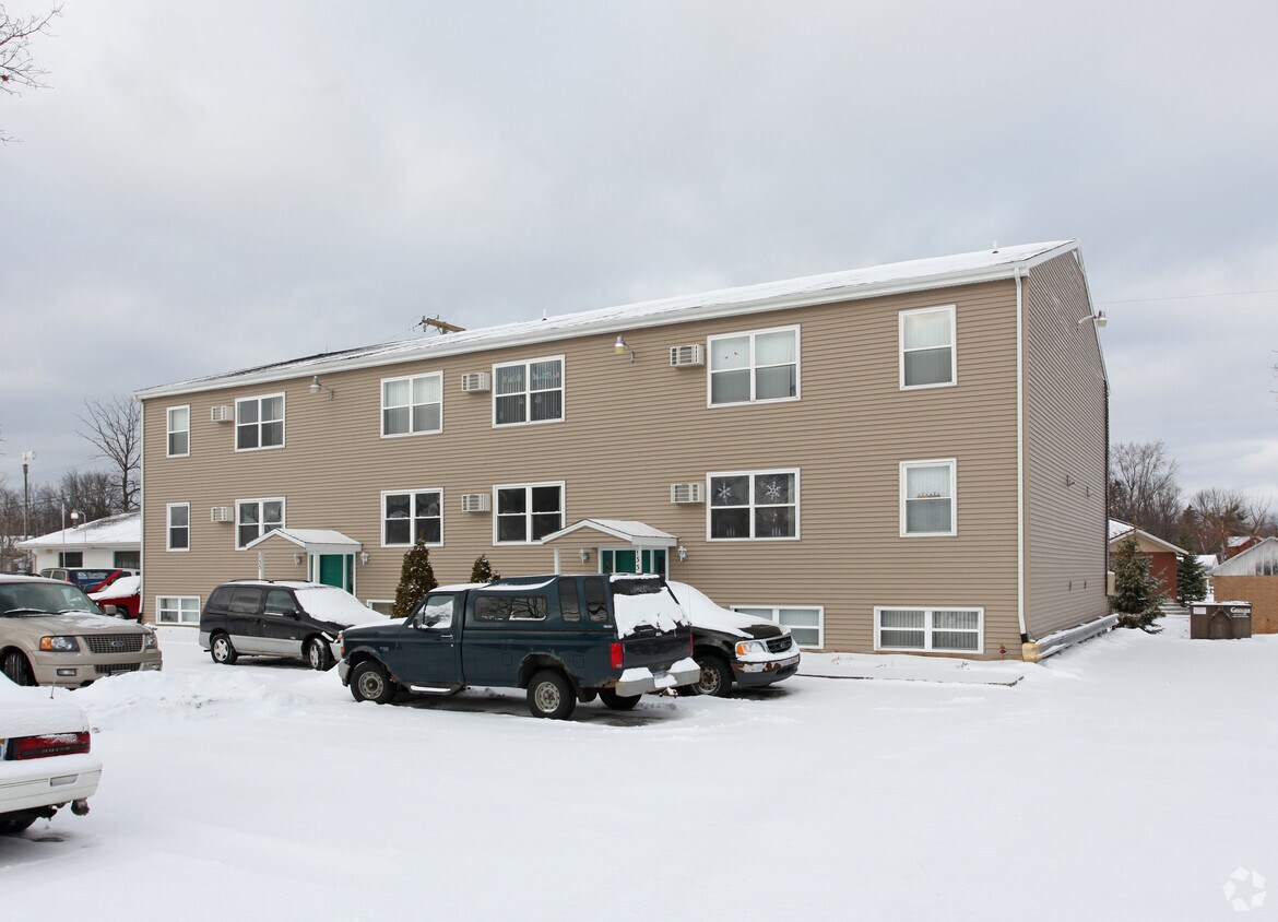 Park Place Apartments Apartments in Williamston, MI