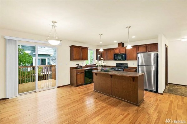 Foto del edificio - 2917 158th Pl SW
