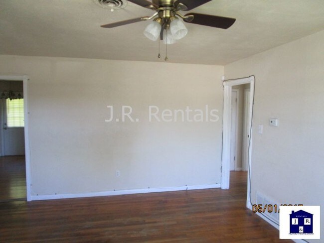 Building Photo - Affordable Accommodations