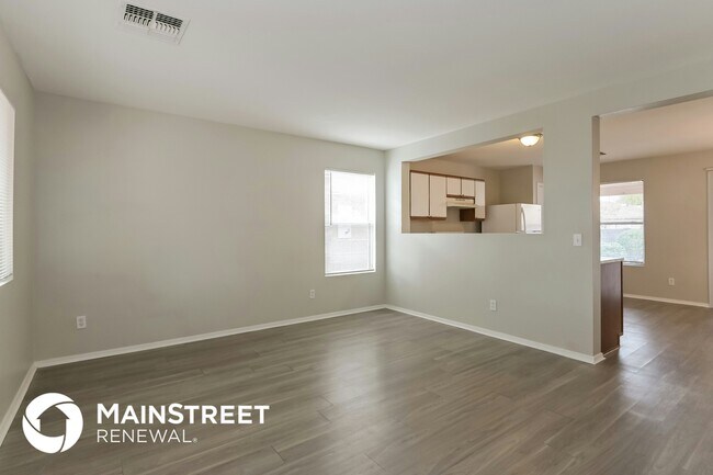 Building Photo - 7080 S Dunnock Dr