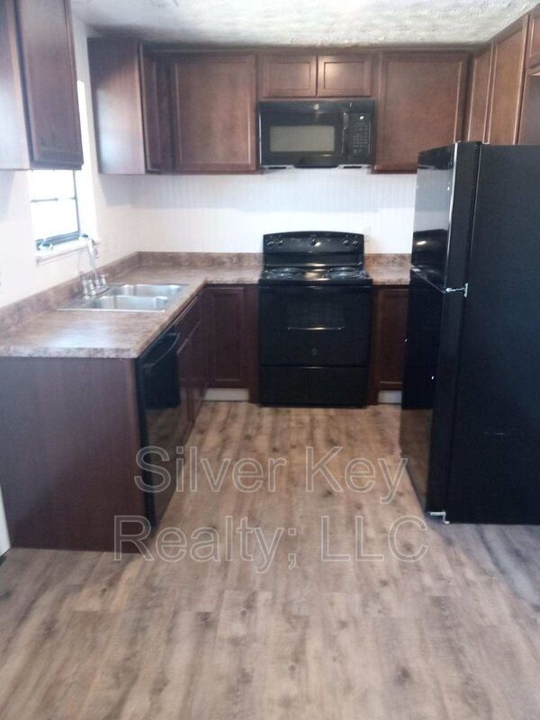 408410 Oklahoma St Unit 4, Madisonville, TN 37354 Condo for Rent in