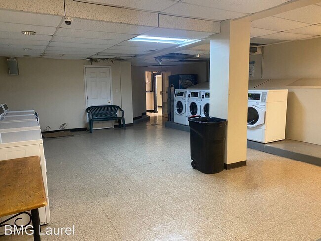 Building Photo - 2 br, 1 bath House - 4120 14th St NW #B5