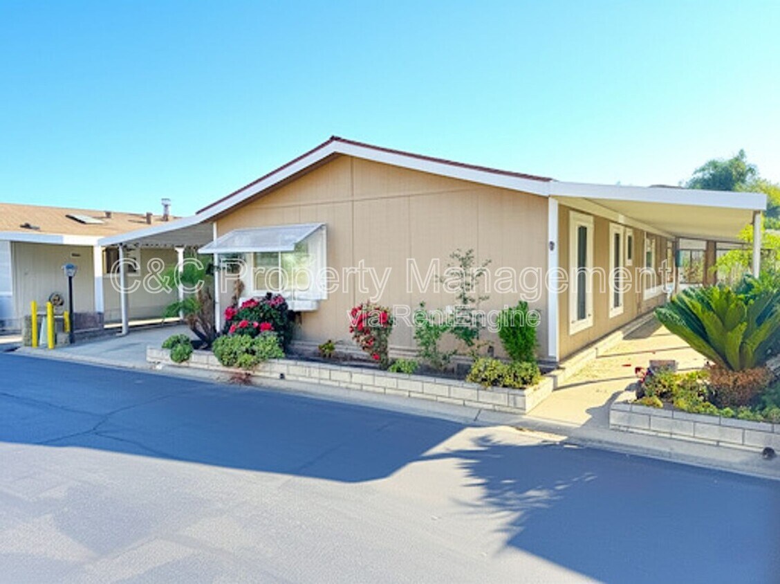 Primary Photo - 909 Richland Rd