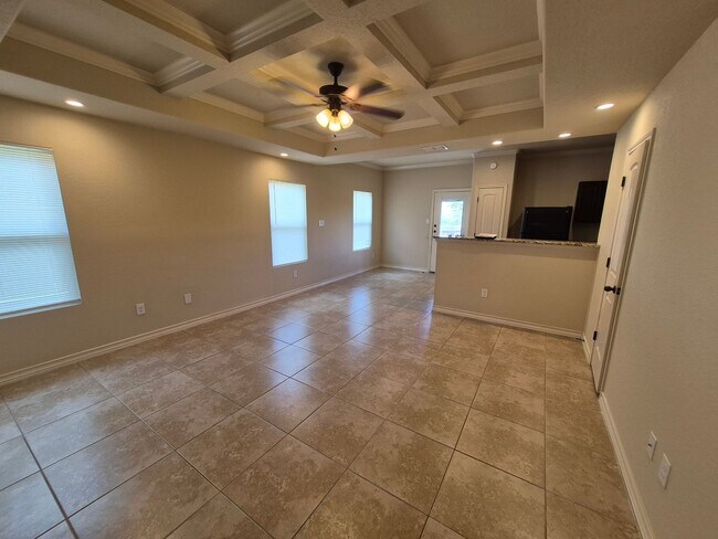 Foto del edificio - 7003 Micayla Cv