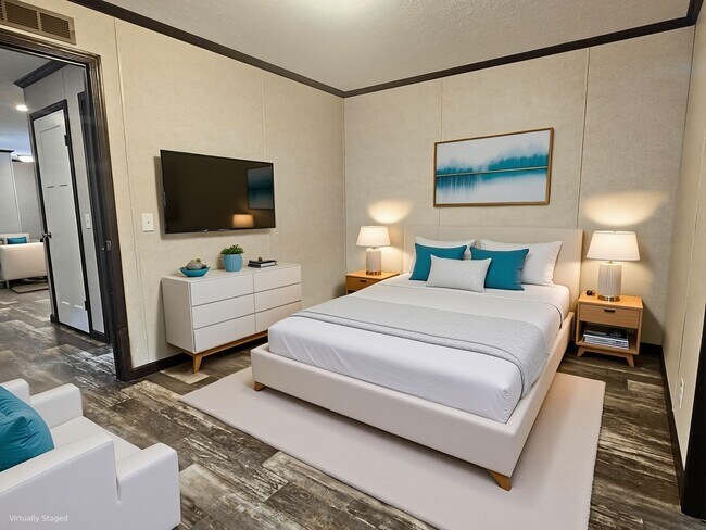 Foto del edificio - 333 E Lakewood Blvd