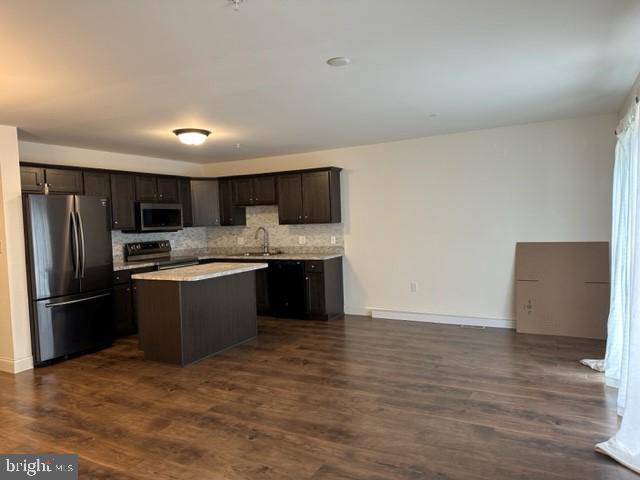 Building Photo - 8109 Lenker Dr