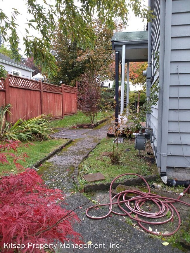 Foto del edificio - 2 br, 1 bath House - 914 Hull Ave