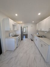 Building Photo - 2278 Desisto Dr