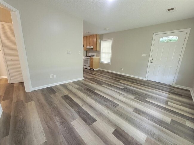 Foto del edificio - 4750 West Dr