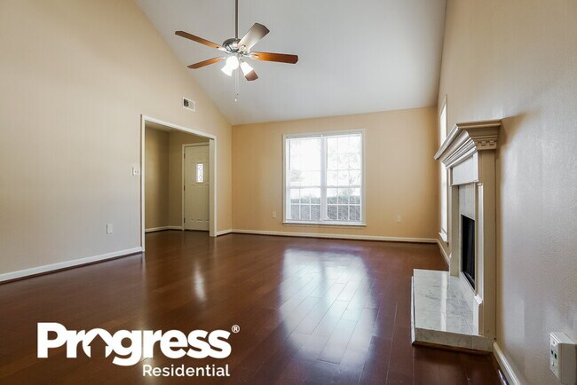 Building Photo - 6216 Russet Landing Cir