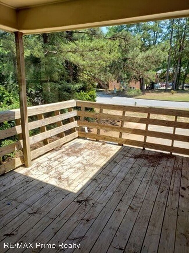 Building Photo - 2 br, 2 bath House - 6137-D Trestlewood Drive