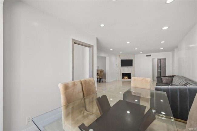 Foto del edificio - 12628 Stagg St