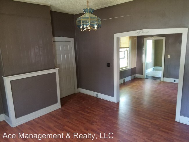 Foto del edificio - 2 br, 1 bath House - 408 3rd Ave SW