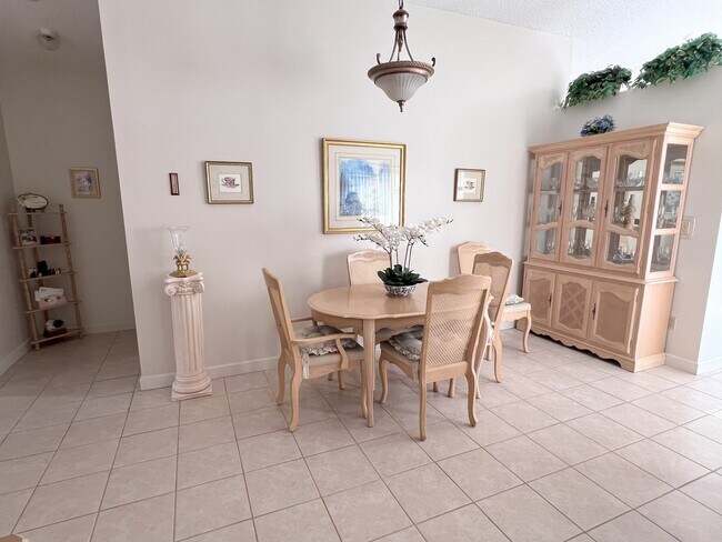 Dining room - 7872 NW 34th Pl