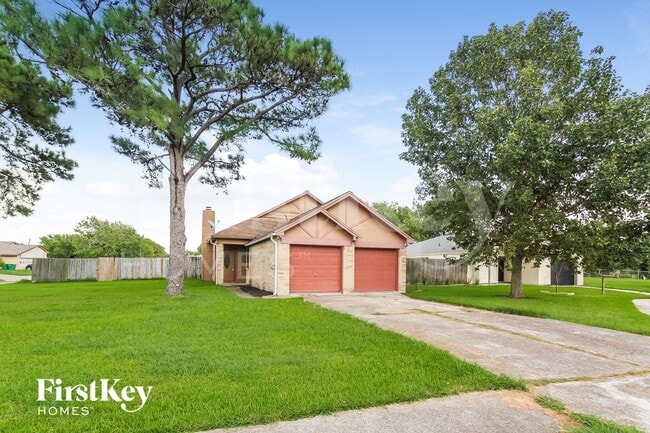 Building Photo - 5406 Carousel Cir