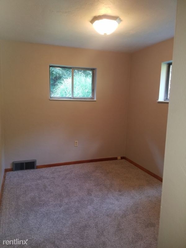 Building Photo - 1 br, 1 bath House - 242 Dakota Ave