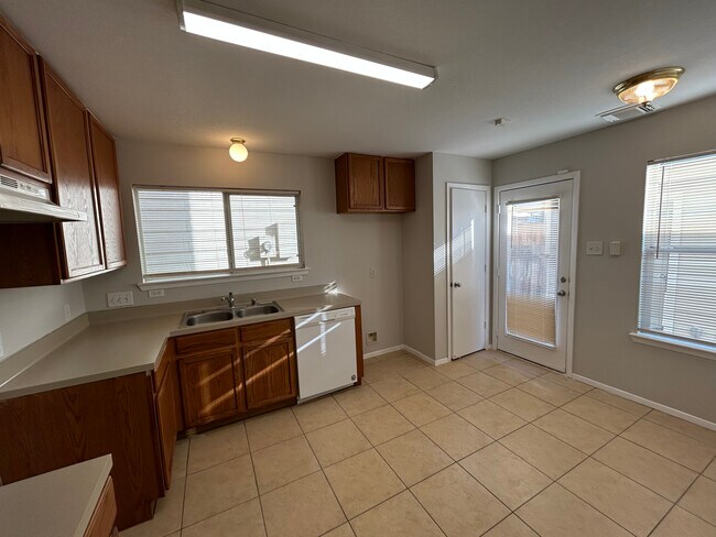 Building Photo - 6243 Lone Prairie Way