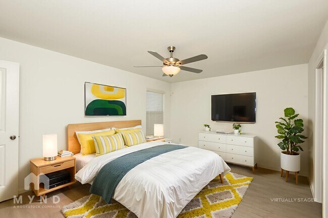 Foto del edificio - 2709 Ctr Crk Ln