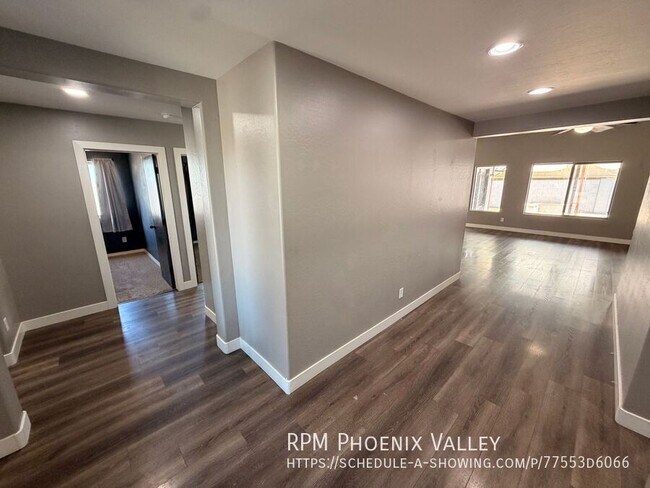 Foto del edificio - 25517 W Forest Grove Ave