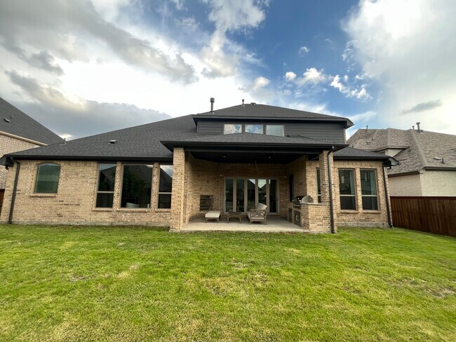 Foto del edificio - 3220 Zenyatta Ct