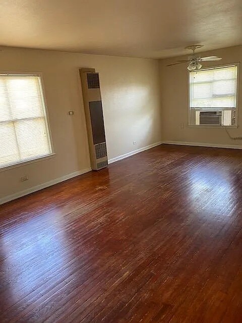 Living/Dining Room - 103 Vassar Ln