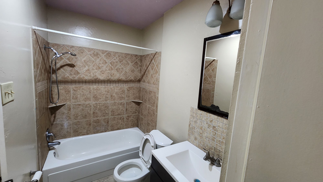 Foto del edificio - 45 W Mountain Creek Dr