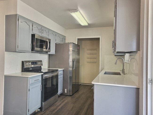 Building Photo - 108 Quail Valley Dr