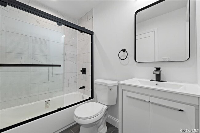 Building Photo - 97 Thurton Pl