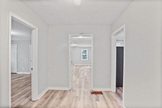 Building Photo - 2954 Hapeville