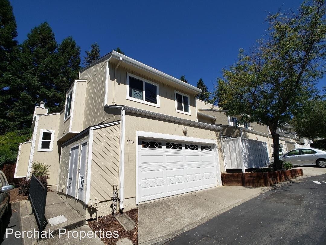 Primary Photo - 2 br, 2.5 bath House - 5323 San Simeon Place