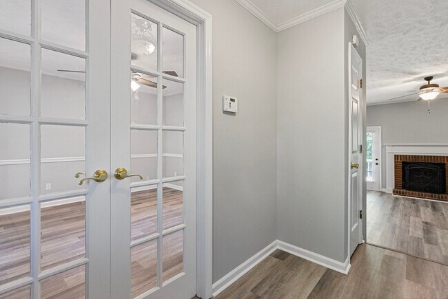 Building Photo - 6858 St Julian Way