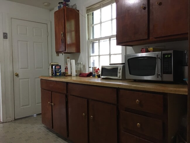 Building Photo - 9734 Wichita Ave