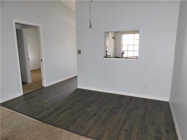 Foto del edificio - 2119 Elm St