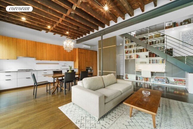 Foto del edificio - 315 Clinton Ave